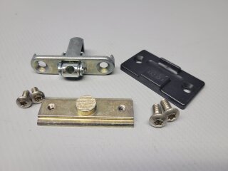 Schüco Royal S / AWS Rollenschnäpper mit Gegenplatte Bauteil-Nr. 243101